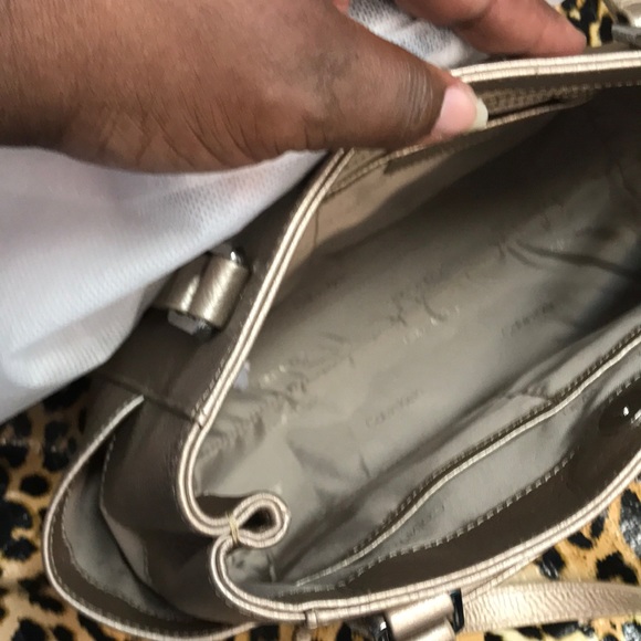 Calvin Klein Pocketbook with dust bag NWT - Picture 5 of 8